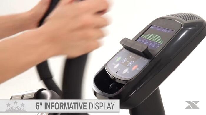 XTERRA Fitness - FS3.5 Elliptical monitor demonstartion of exterra fs3.5 monitor