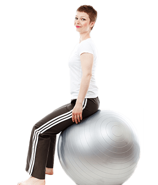 trainer3-4 woman on training ball