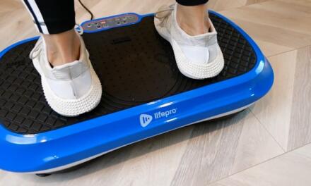 LifePro Vibration Plate Reviews (Top 3 Oscillating Platforms)