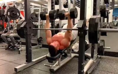 10 of The Best Exercises To Build Muscle