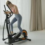 woman using niceday elliptical machine