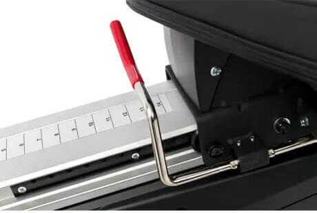 LCR seat adjustment adjustment system of LCR recumbent bike