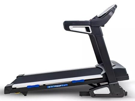 xterra TRX5500 side view side view xterra trx5500 treadmill with incline
