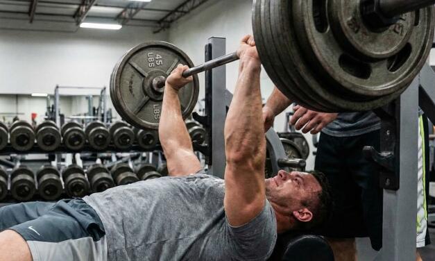 Tips To Increase Your Bench Press