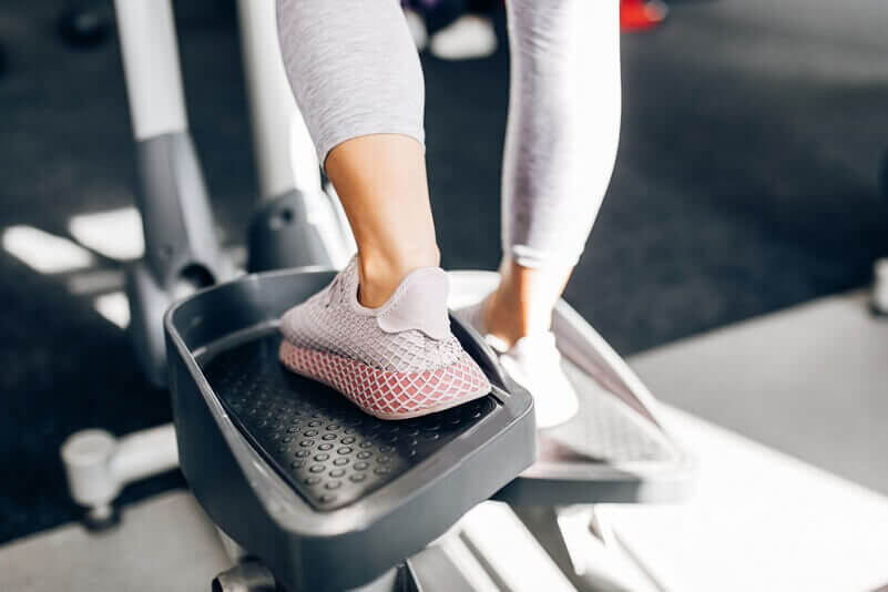 How to Use an Elliptical Trainer to Lose Weight (Even If You’re a Beginner)