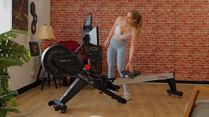 SOLE SR550 Review: A Premium Hybrid Rower Built to Last